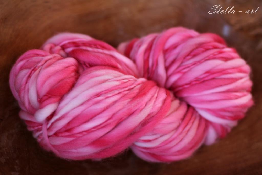 4-vlna-merino-19-mikronov-rucne-pradena-stella-art