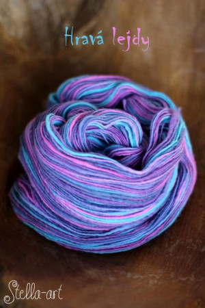 HRAVÁ LEJDY SLIM - vlna merino 